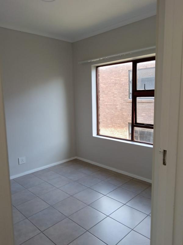 To Let 2 Bedroom Property for Rent in Brackenfell Western Cape